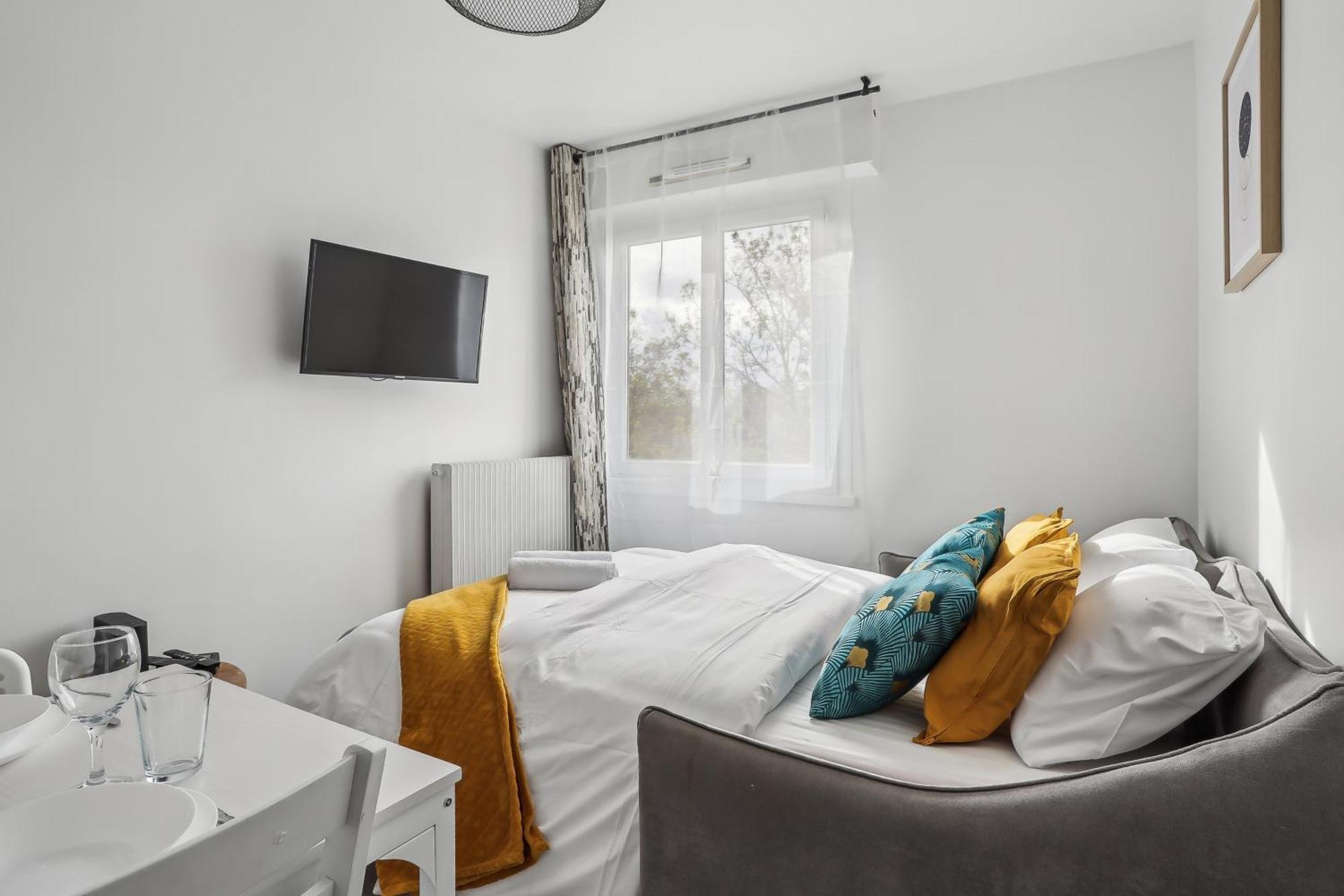 Comfortable Studio Dowtown Corbeil-Essonnes Bagian luar foto