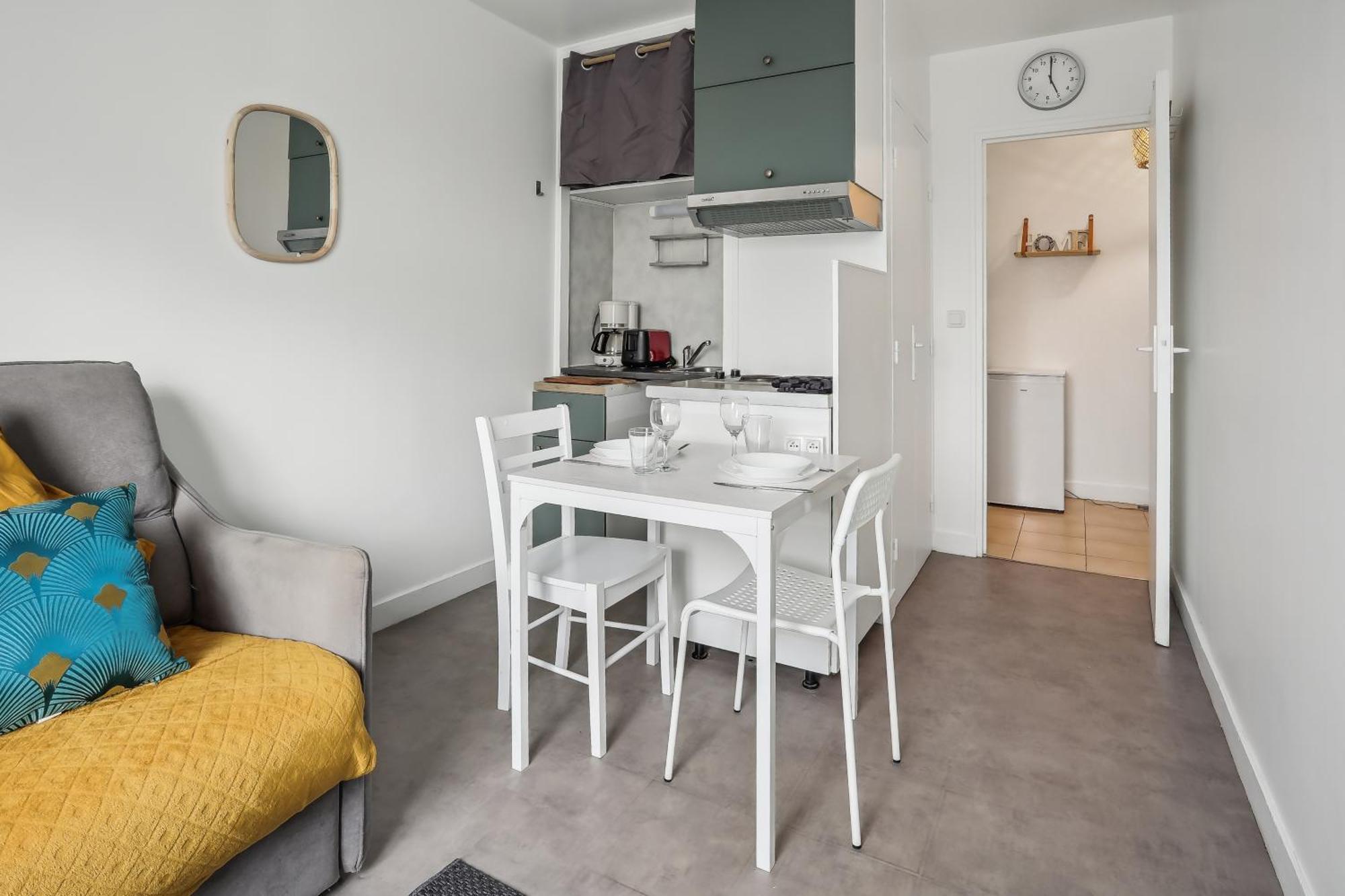 Comfortable Studio Dowtown Corbeil-Essonnes Bagian luar foto